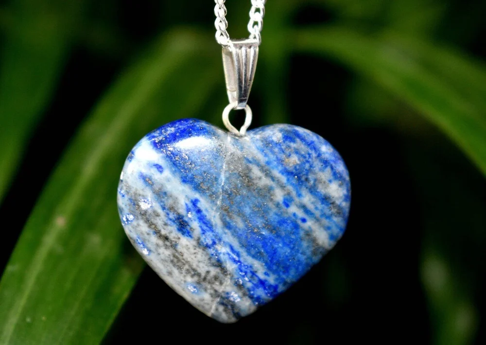 lapis-heart-pendant4-1000x1000